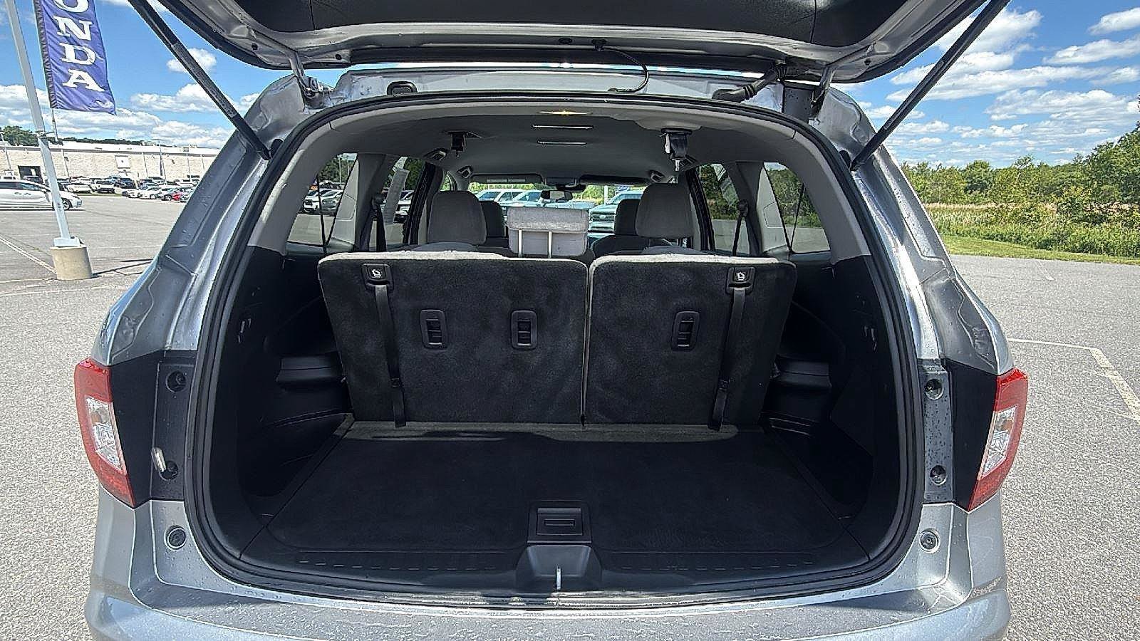 Used 2021 Honda Pilot EX image 23