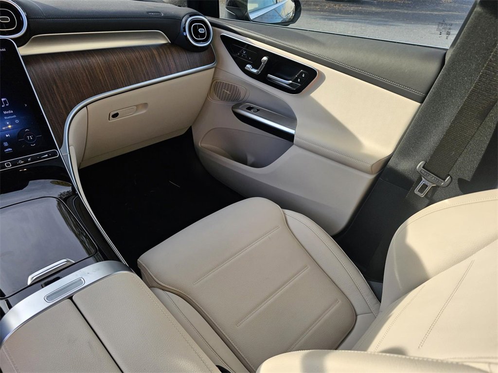 Certified 2024 Mercedes-Benz GLC 300 4MATIC image 30