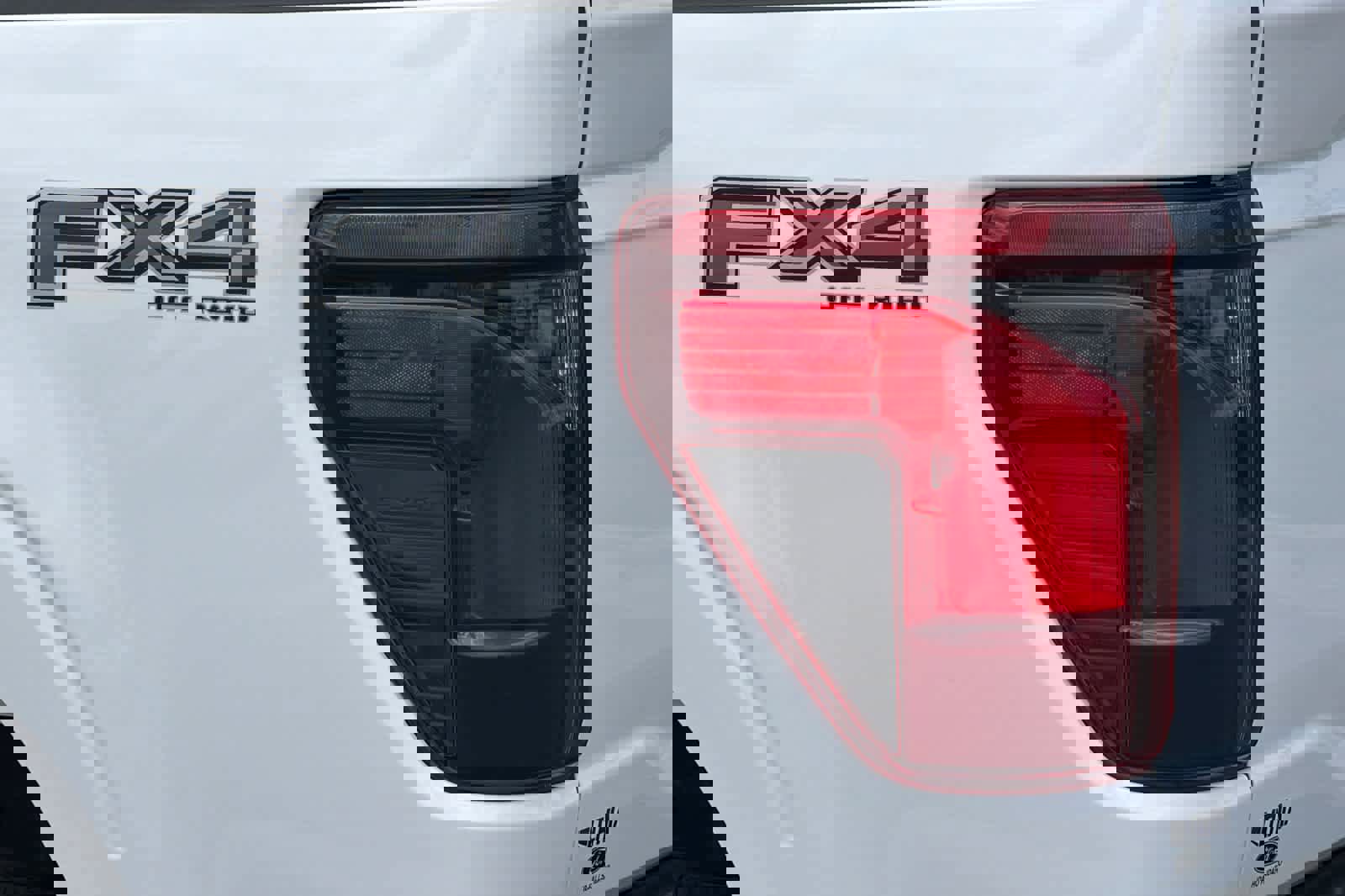 Certified 2024 Ford F150 XLT w/ FX4 Off-Road Package AWD/4WD image 26