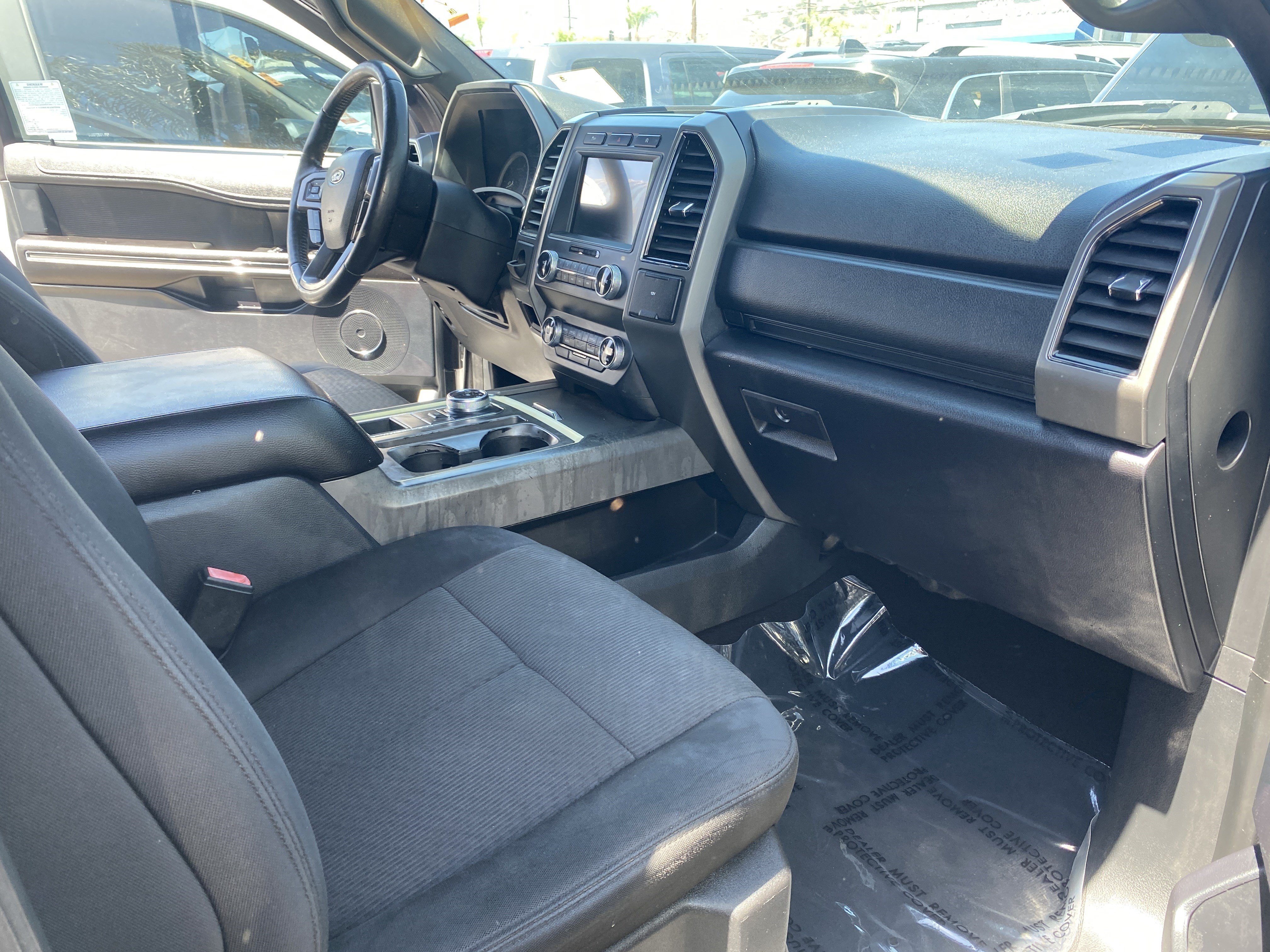 Used 2019 Ford Expedition XLT RWD image 24