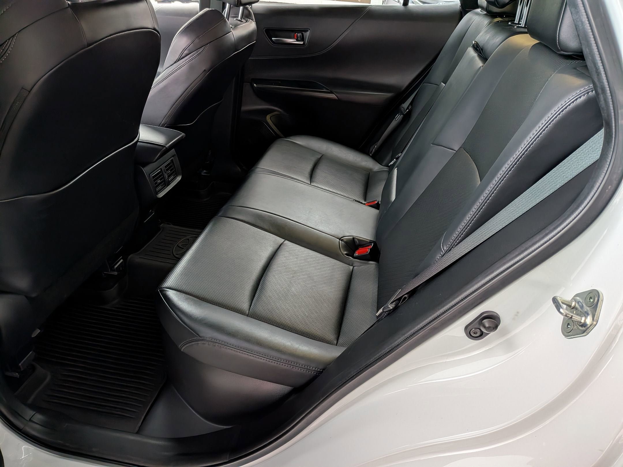Certified 2023 Toyota Venza Limited AWD/4WD image 28
