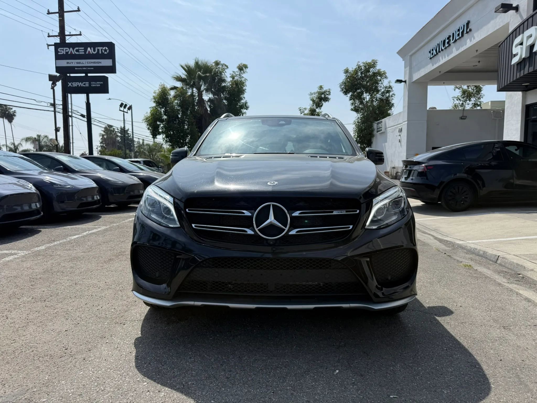 Used 2018 Mercedes-Benz GLE 43 AMG 4MATIC image 2