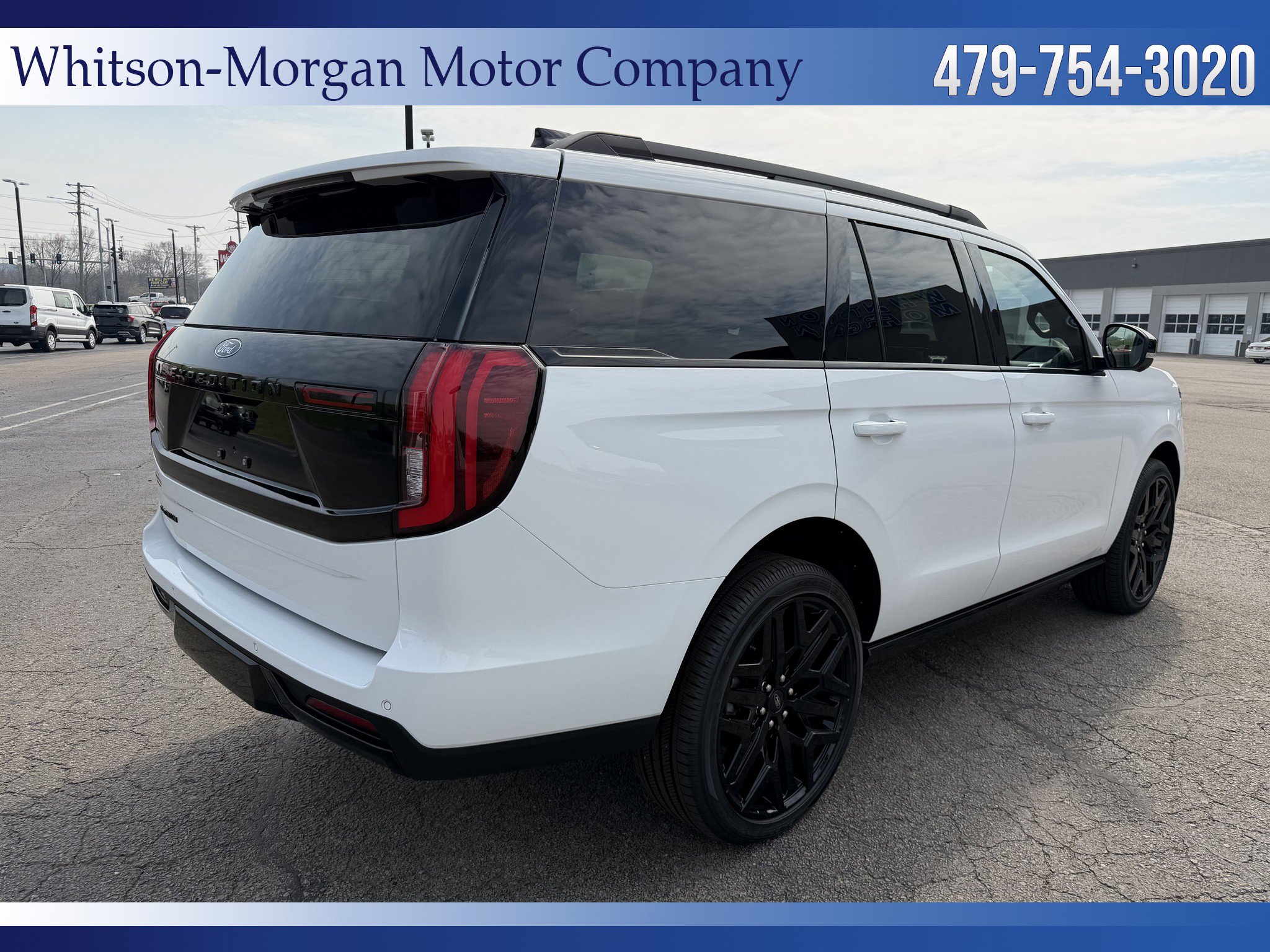 New 2026 Ford Expedition Platinum w/ Stealth Performance Package image 5