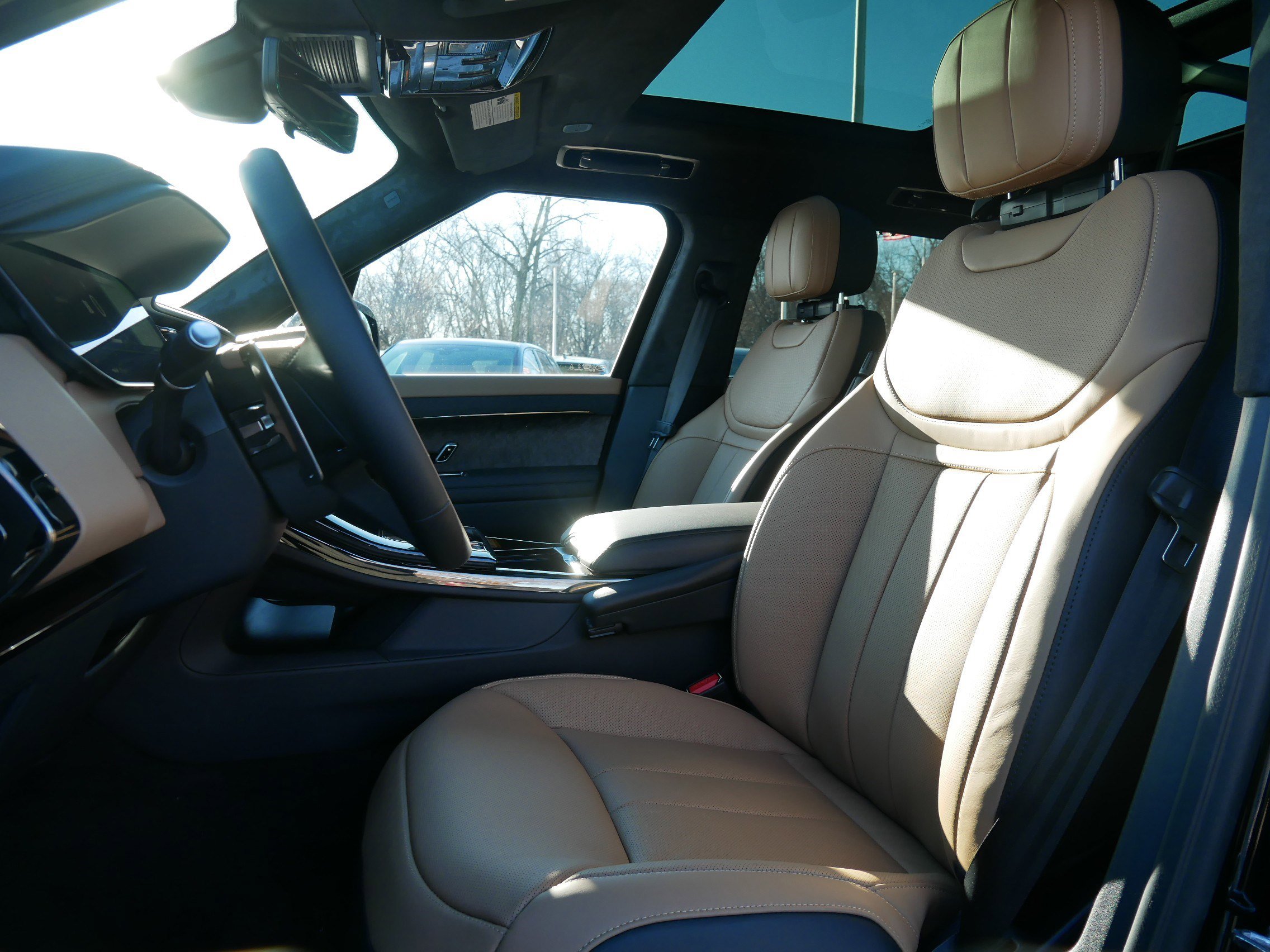 New 2025 Land Rover Range Rover Sport Autobiography image 3