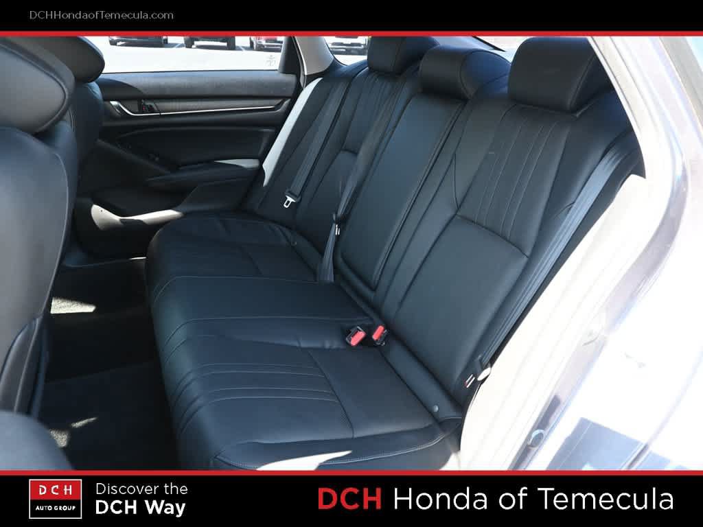 Used 2018 Honda Accord Touring image 20