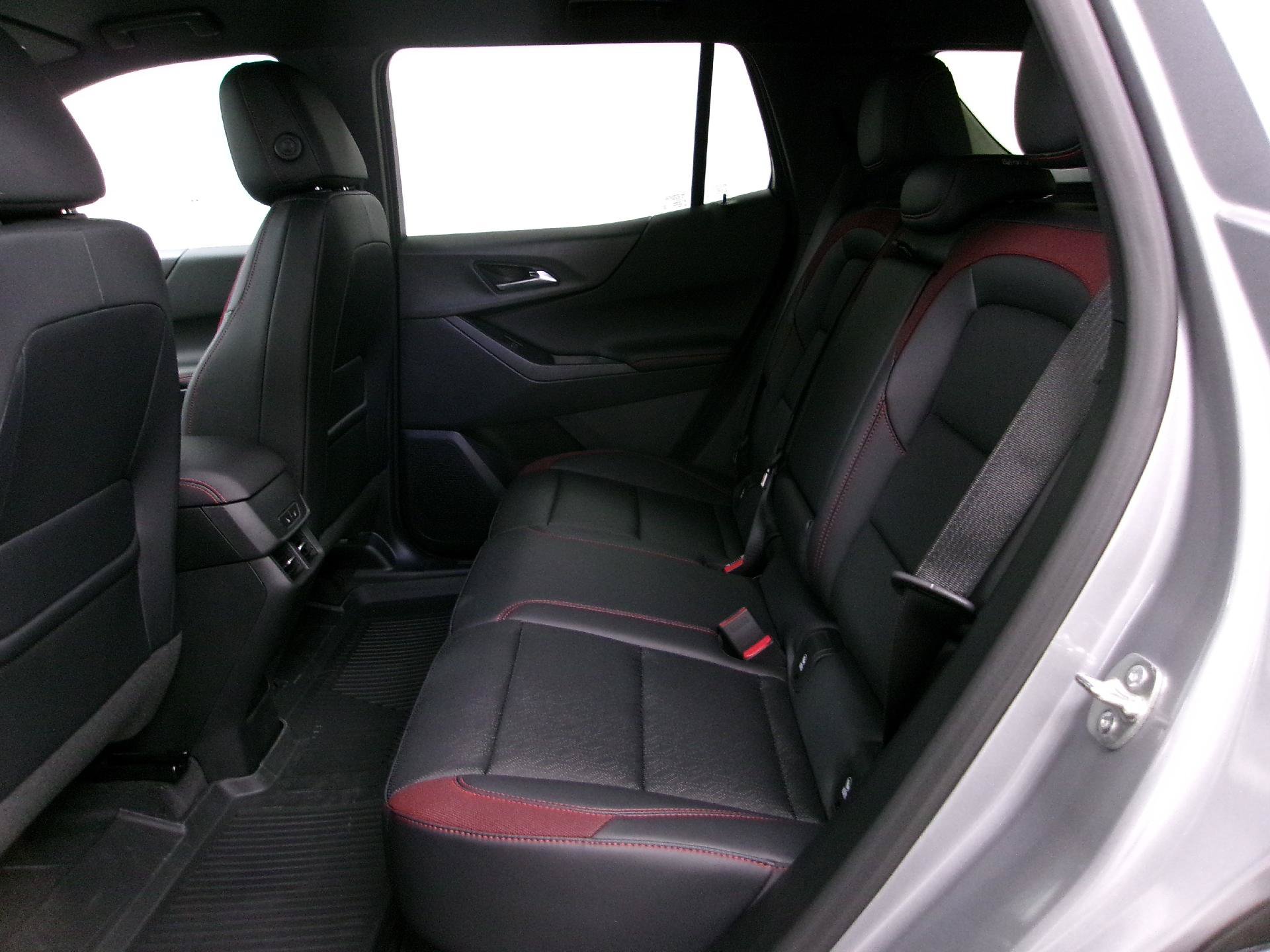 New 2027 Chevrolet Equinox RS w/ Safety and Technology Package AWD/4WD image 9