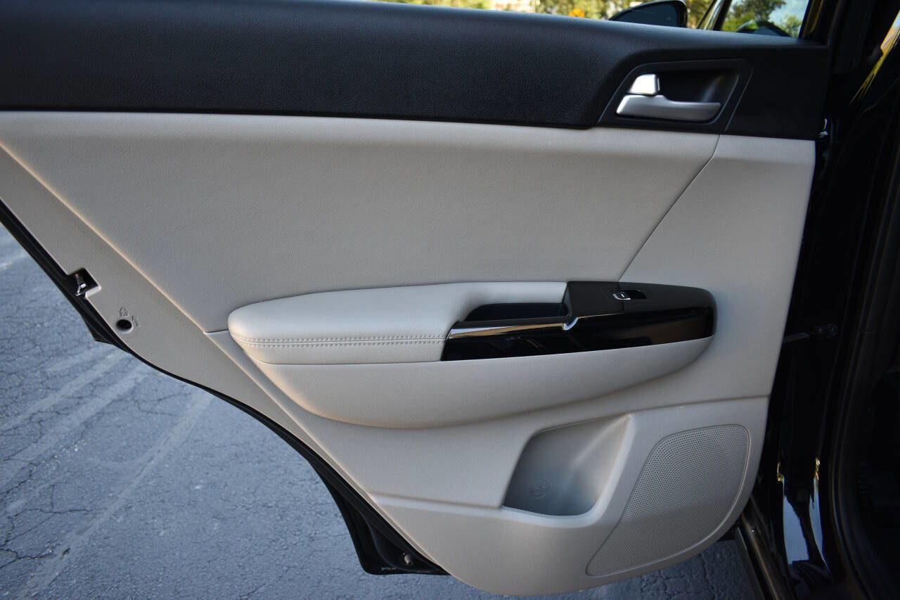 Used 2022 Kia Sportage Nightfall Edition w/ Nighfall AWD Premium Package image 11