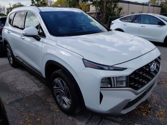 Used 2023 Hyundai Santa Fe SEL image 2