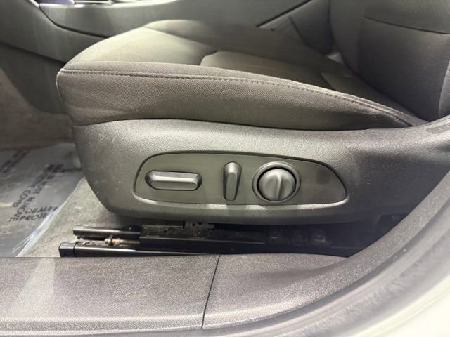 Used 2023 Chevrolet Malibu LT image 12