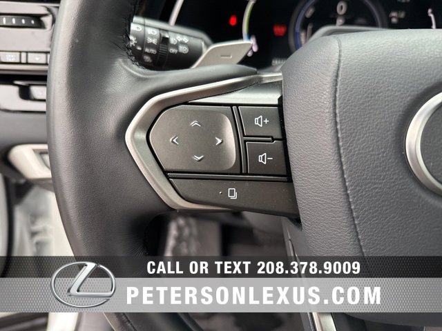 Used 2024 Lexus RX 450h AWD w/ Luxury Package image 27