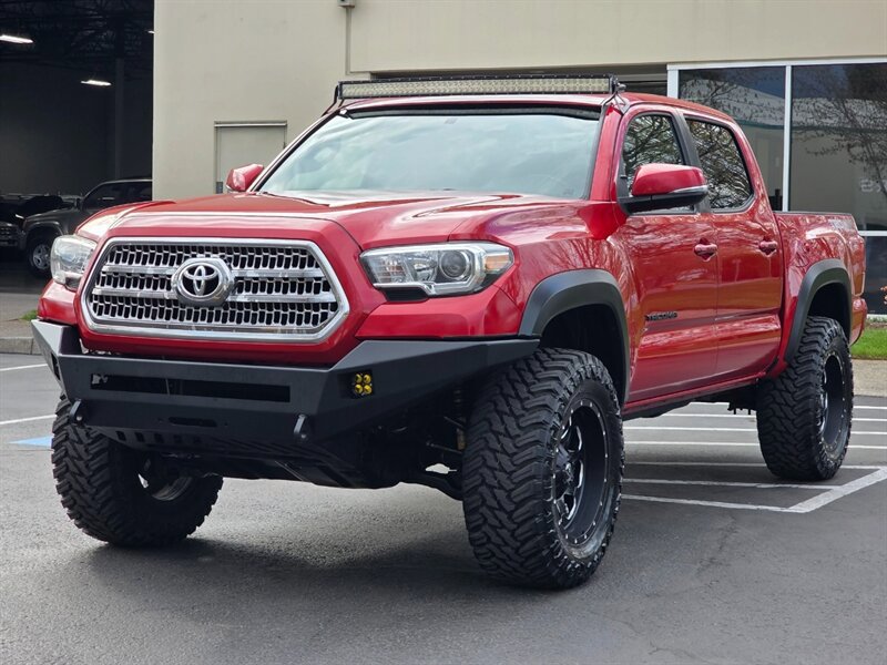 Used 2016 Toyota Tacoma TRD Off-Road w/ Premium & Technology Package AWD/4WD image 1