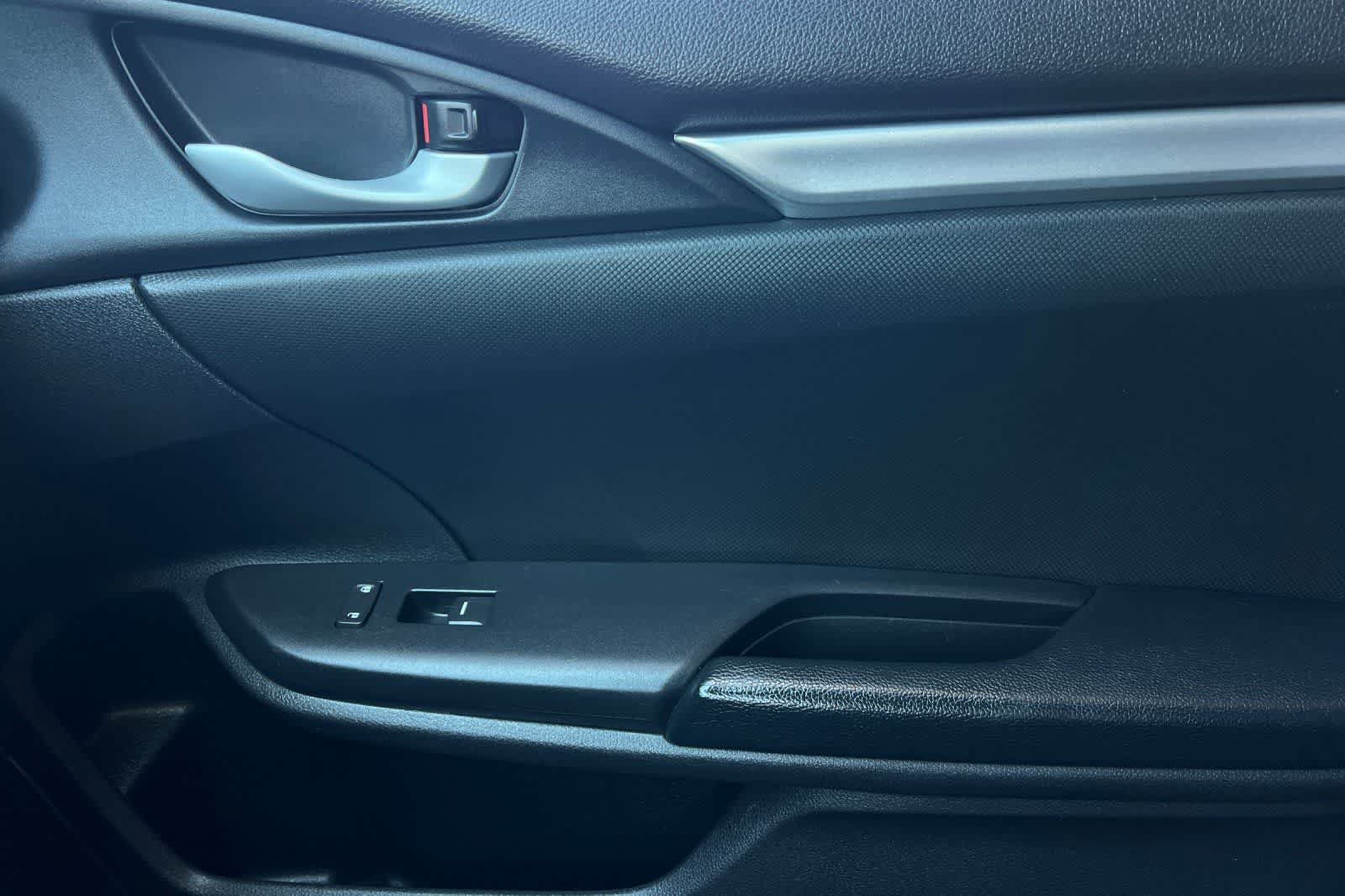 Used 2019 Honda Civic Sport image 19
