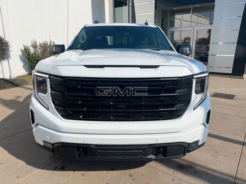 Used 2025 GMC Sierra 1500 Elevation w/ Preferred Package AWD/4WD image 2