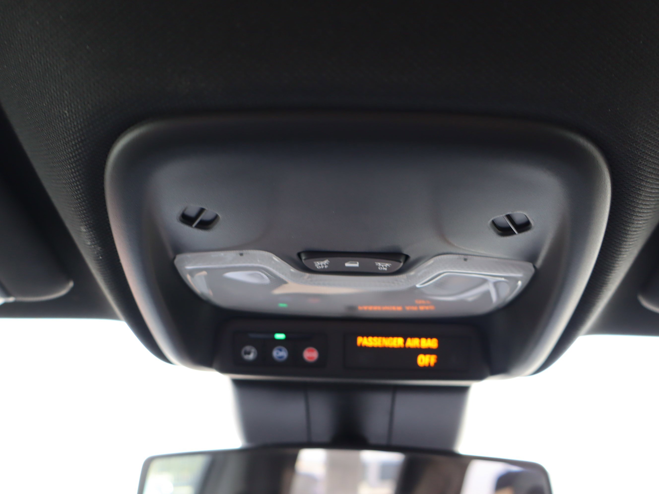 Used 2025 Chevrolet Colorado Trail Boss image 31