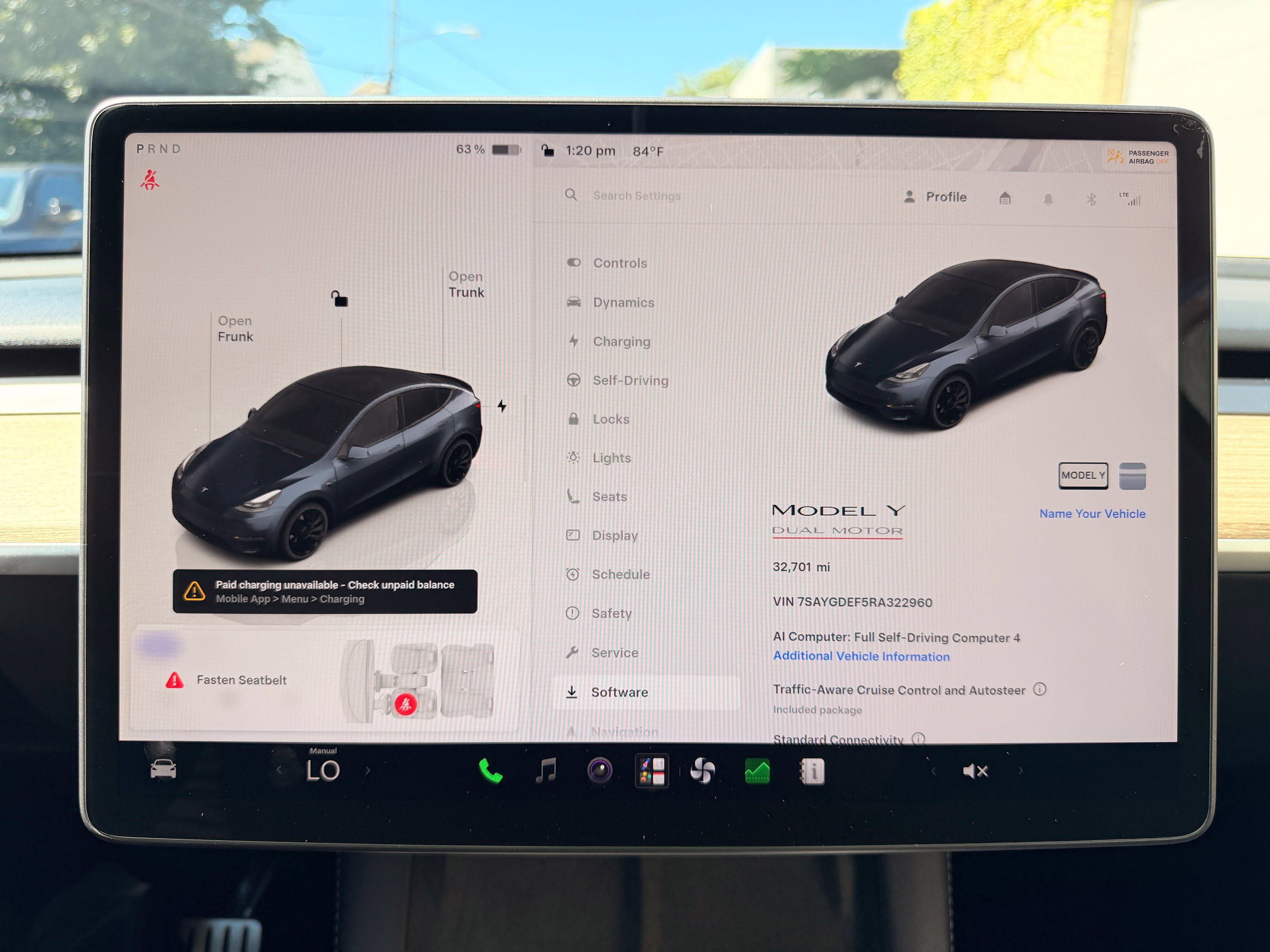 Used 2024 Tesla Model Y Performance AWD/4WD image 32