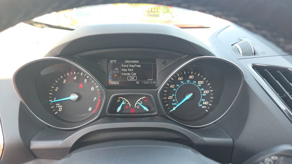 Used 2016 Ford Escape Titanium FWD image 14