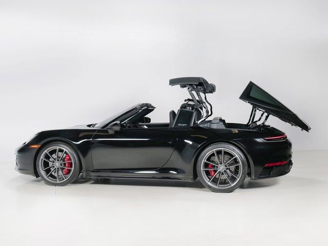 Certified 2022 Porsche 911 Targa 4S image 30