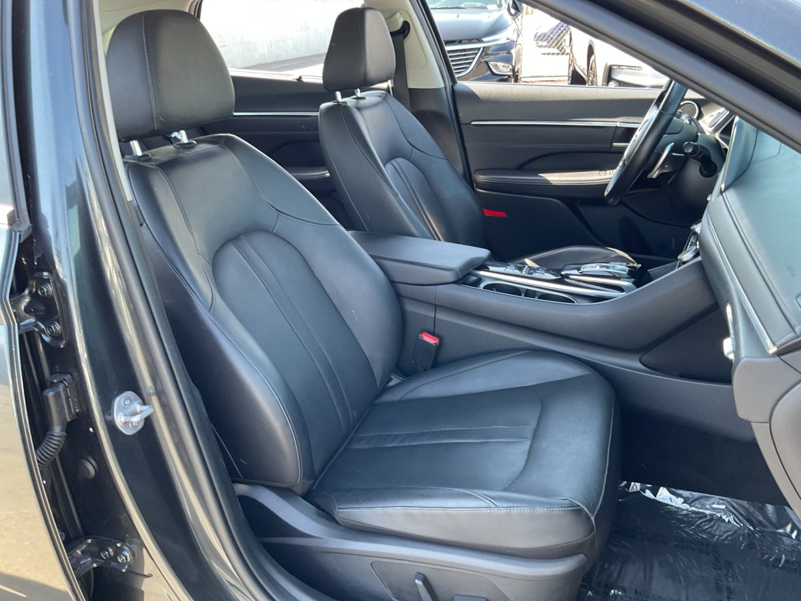 Used 2023 Hyundai Sonata Limited FWD image 21