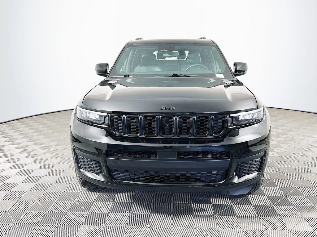 Certified 2024 Jeep Grand Cherokee L Altitude image 4
