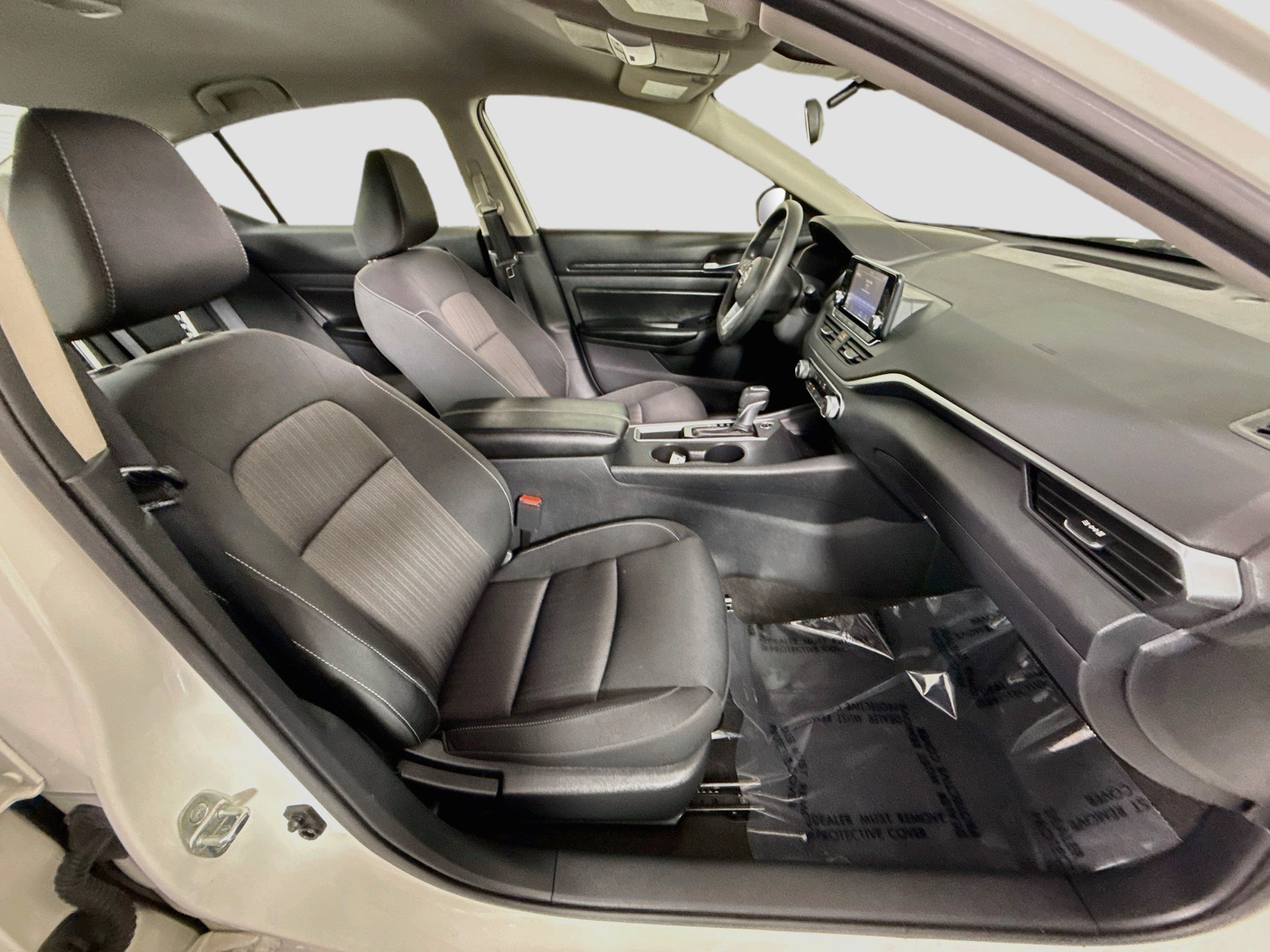 Used 2022 Nissan Altima 2.5 S FWD image 29