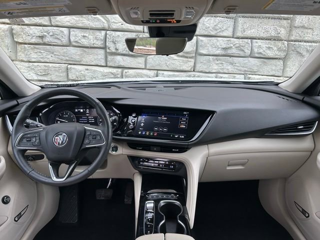 Used 2023 Buick Envision Avenir AWD/4WD image 10