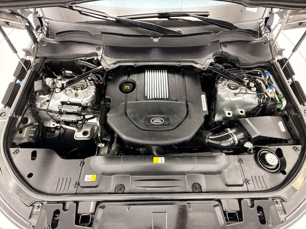 Used 2019 Land Rover Range Rover Sport HSE AWD/4WD image 28