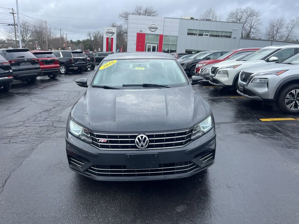 Used 2016 Volkswagen Passat 1.8T R-Line image 2