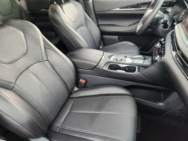 Certified 2025 INFINITI QX60 Pure w/ Cargo Package FWD image 14
