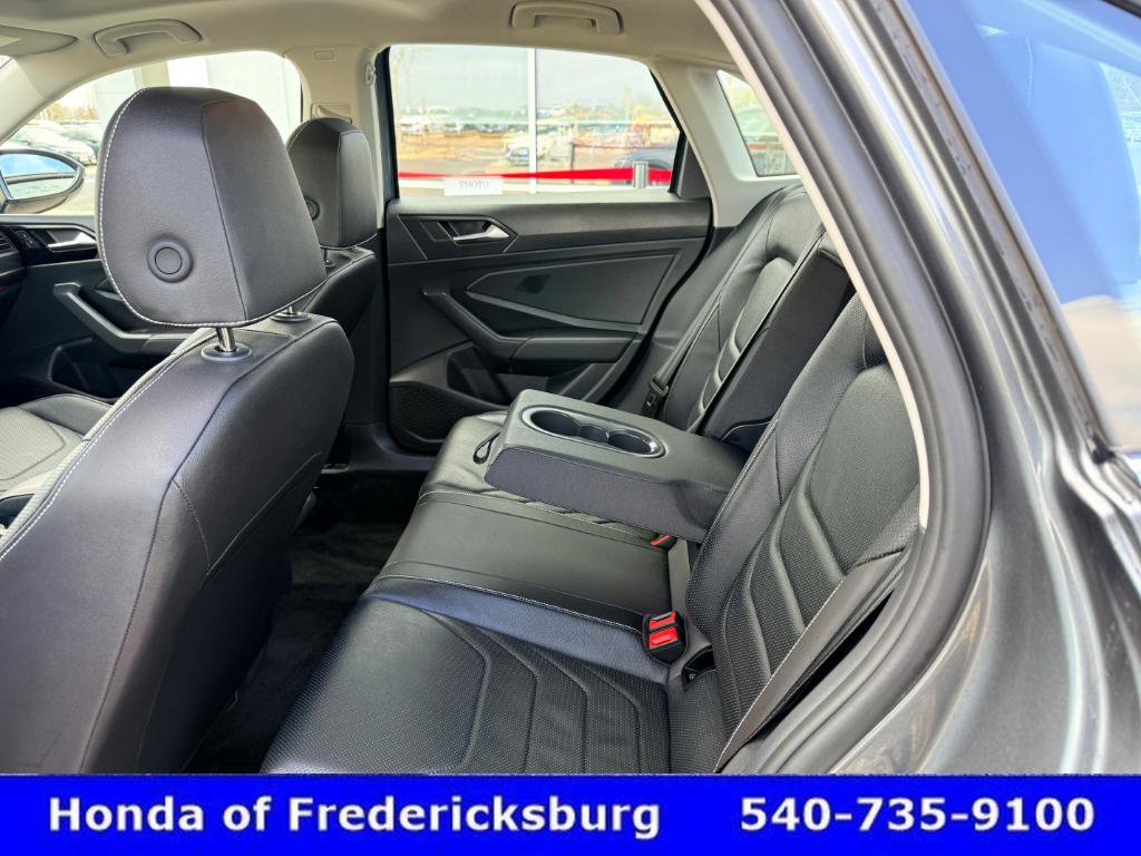 Used 2024 Volkswagen Jetta SEL image 24