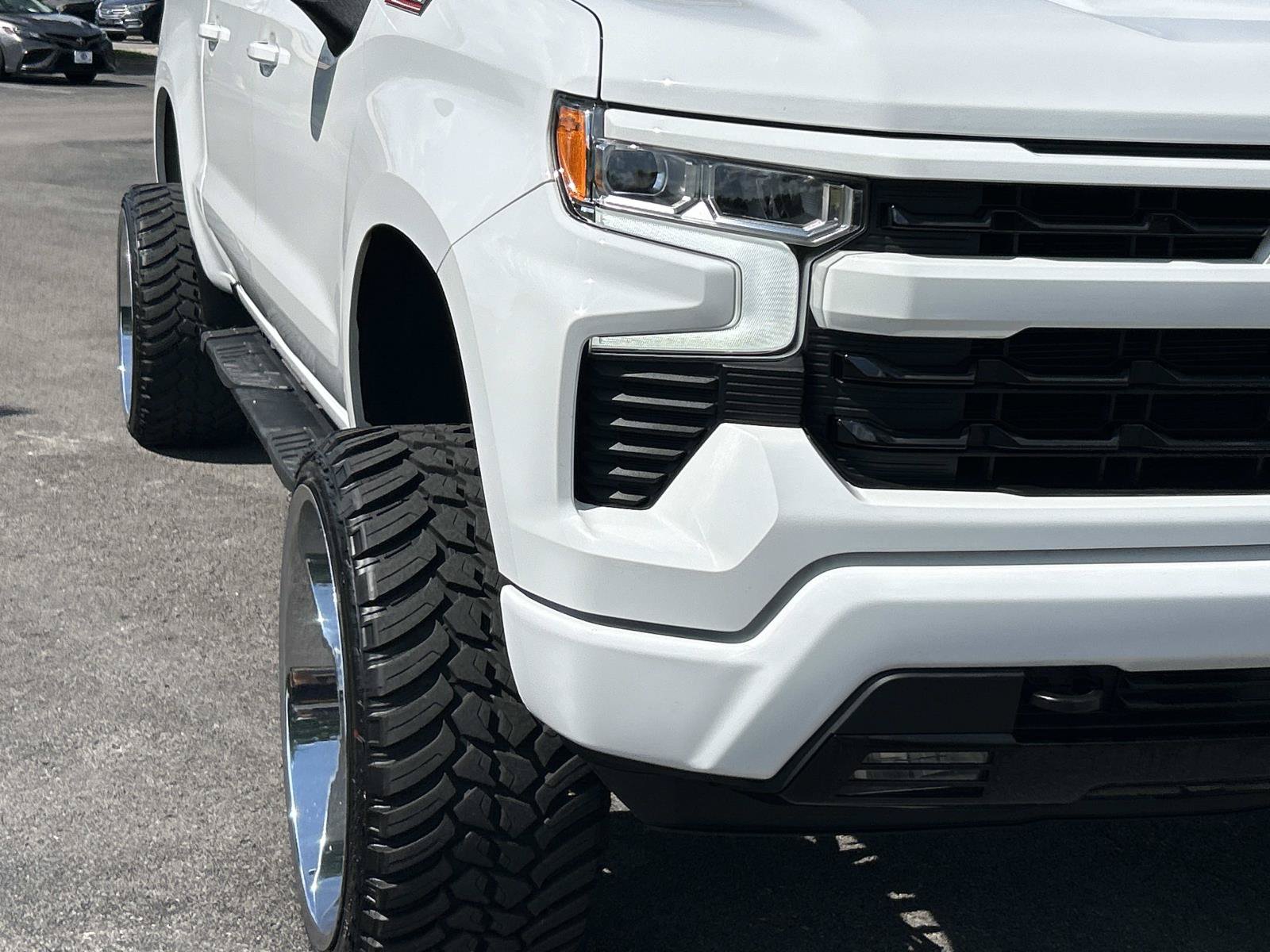 Used 2023 Chevrolet Silverado 1500 RST w/ Z71 Off-Road Package AWD/4WD image 13