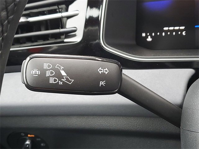 New 2025 Volkswagen Jetta SE image 21