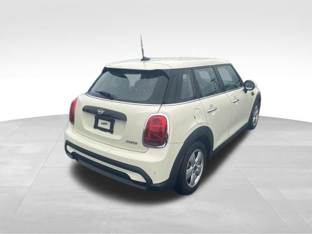 Used 2022 MINI Cooper 4-Door Hardtop FWD image 4
