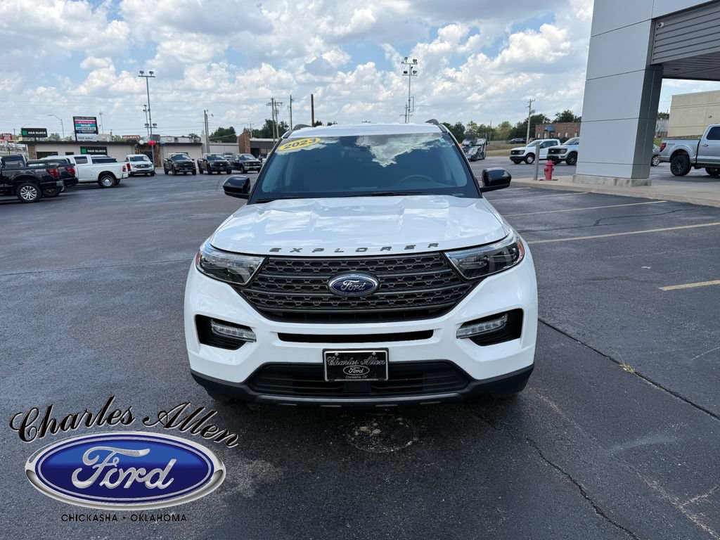 Used 2023 Ford Explorer XLT w/ Equipment Group 202A AWD/4WD image 7
