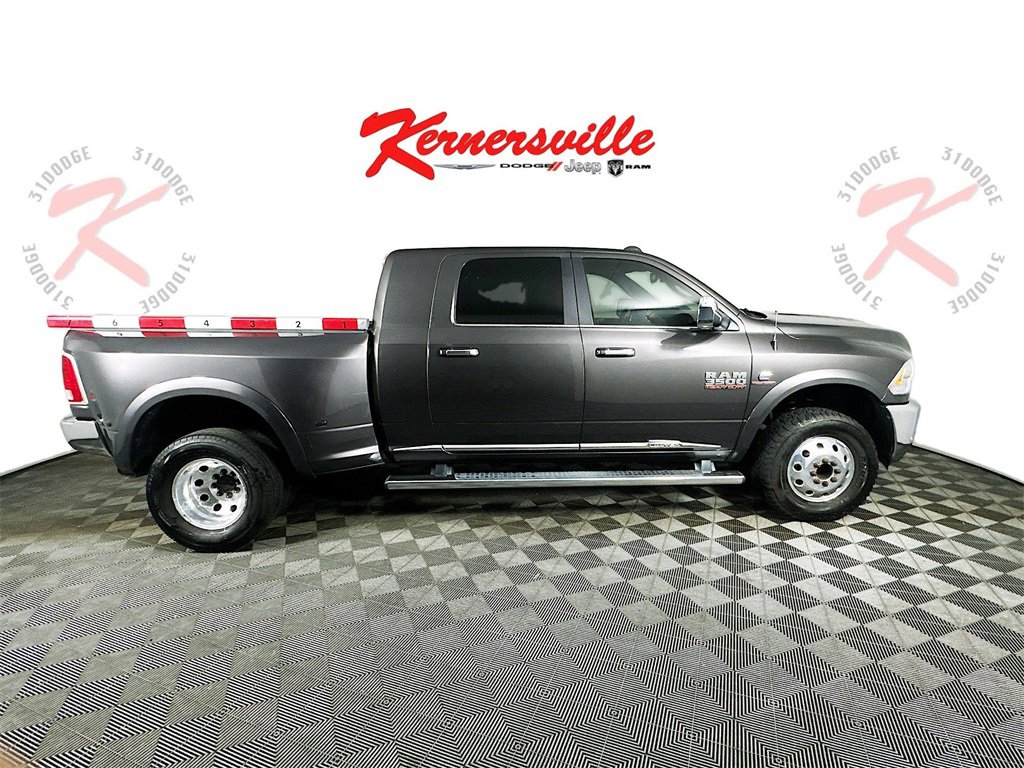 Used 2017 RAM 3500 Laramie Longhorn image 8