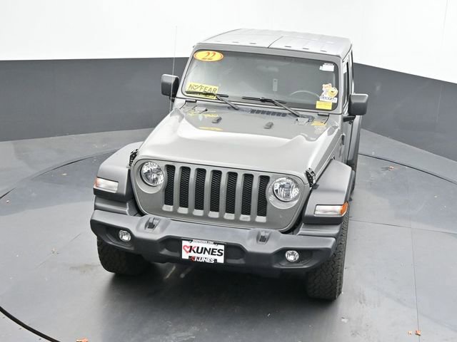 Used 2022 Jeep Wrangler Sport image 37