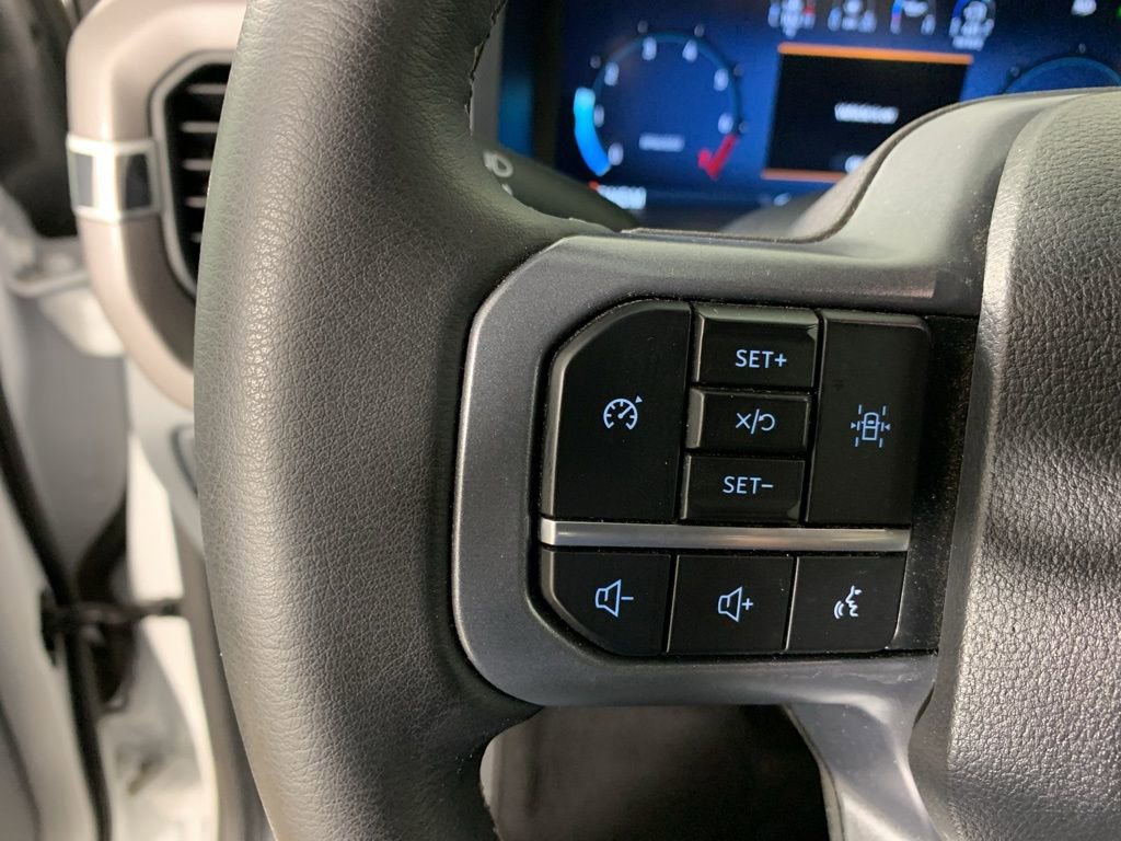 Used 2025 Ford F150 XLT w/ Equipment Group 301A Standard image 19