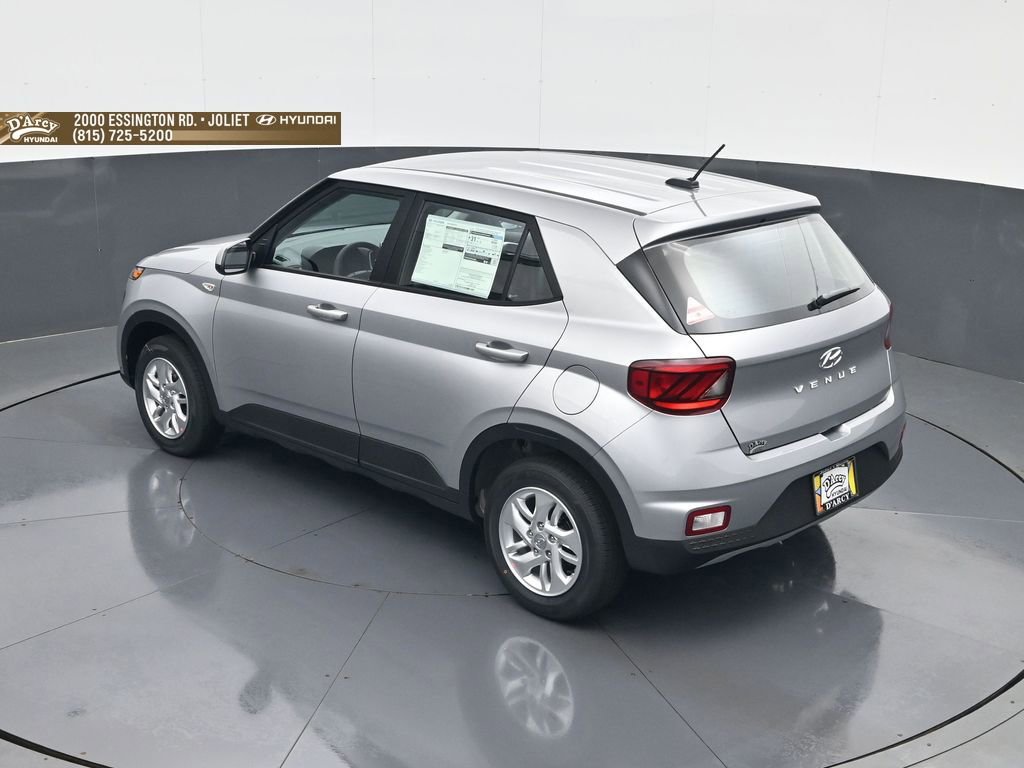 New 2026 Hyundai Venue SE FWD image 19