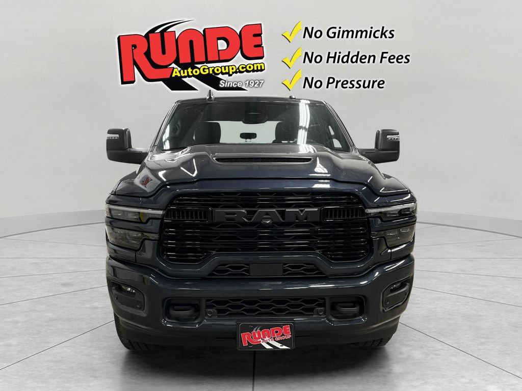 New 2026 RAM 2500 Laramie AWD/4WD image 2