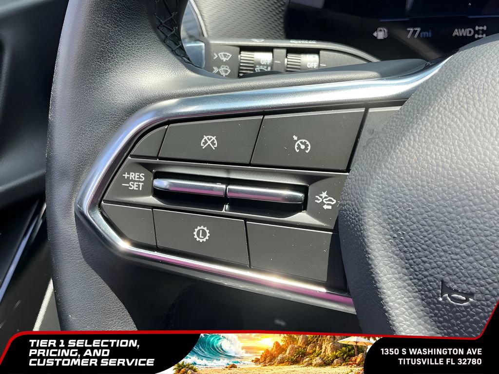 Used 2025 Chevrolet Equinox LT AWD/4WD image 28