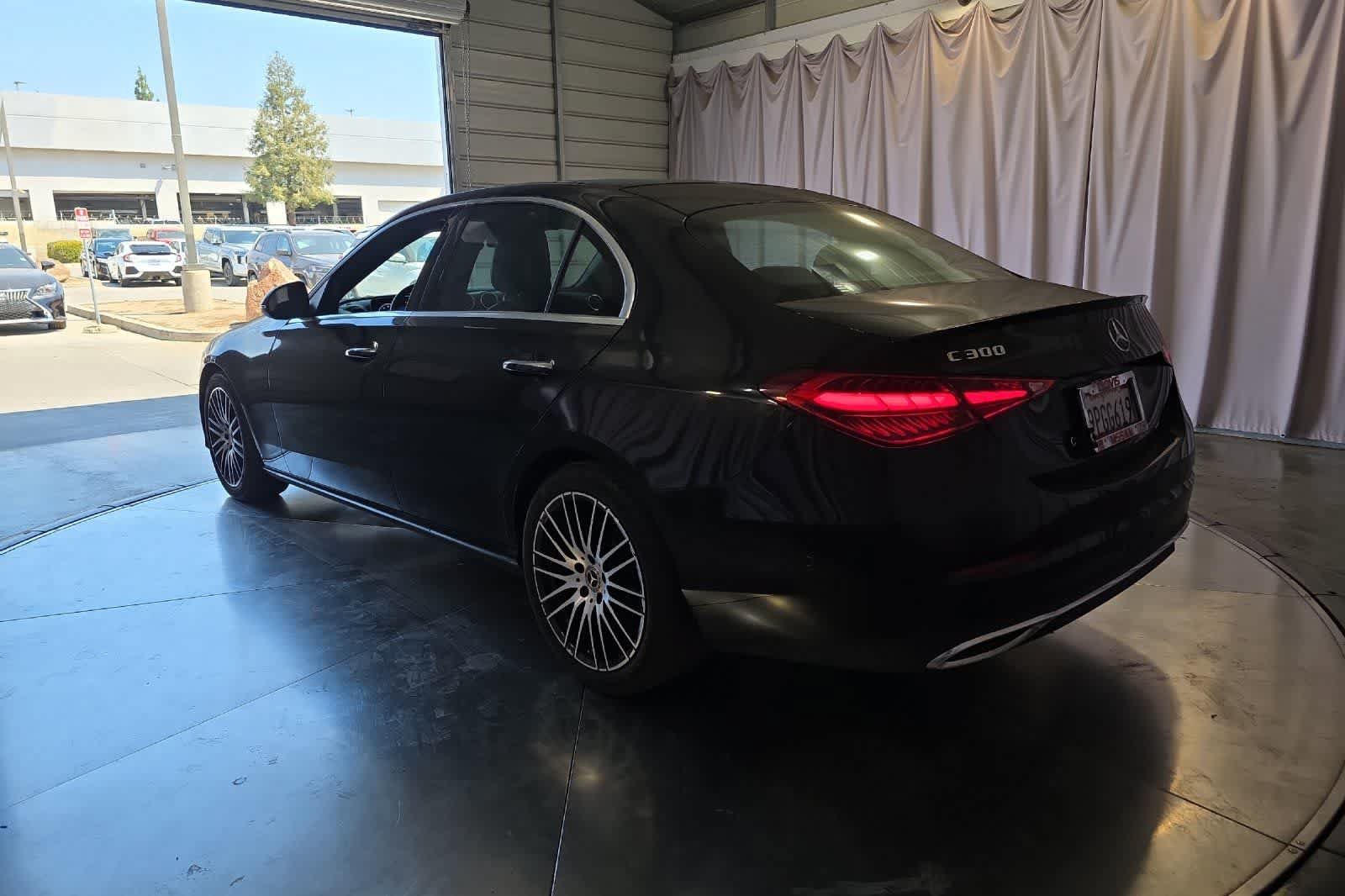 Used 2024 Mercedes-Benz C 300 Sedan image 7