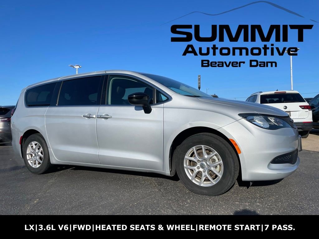 Used 2024 Chrysler Voyager LX image 1