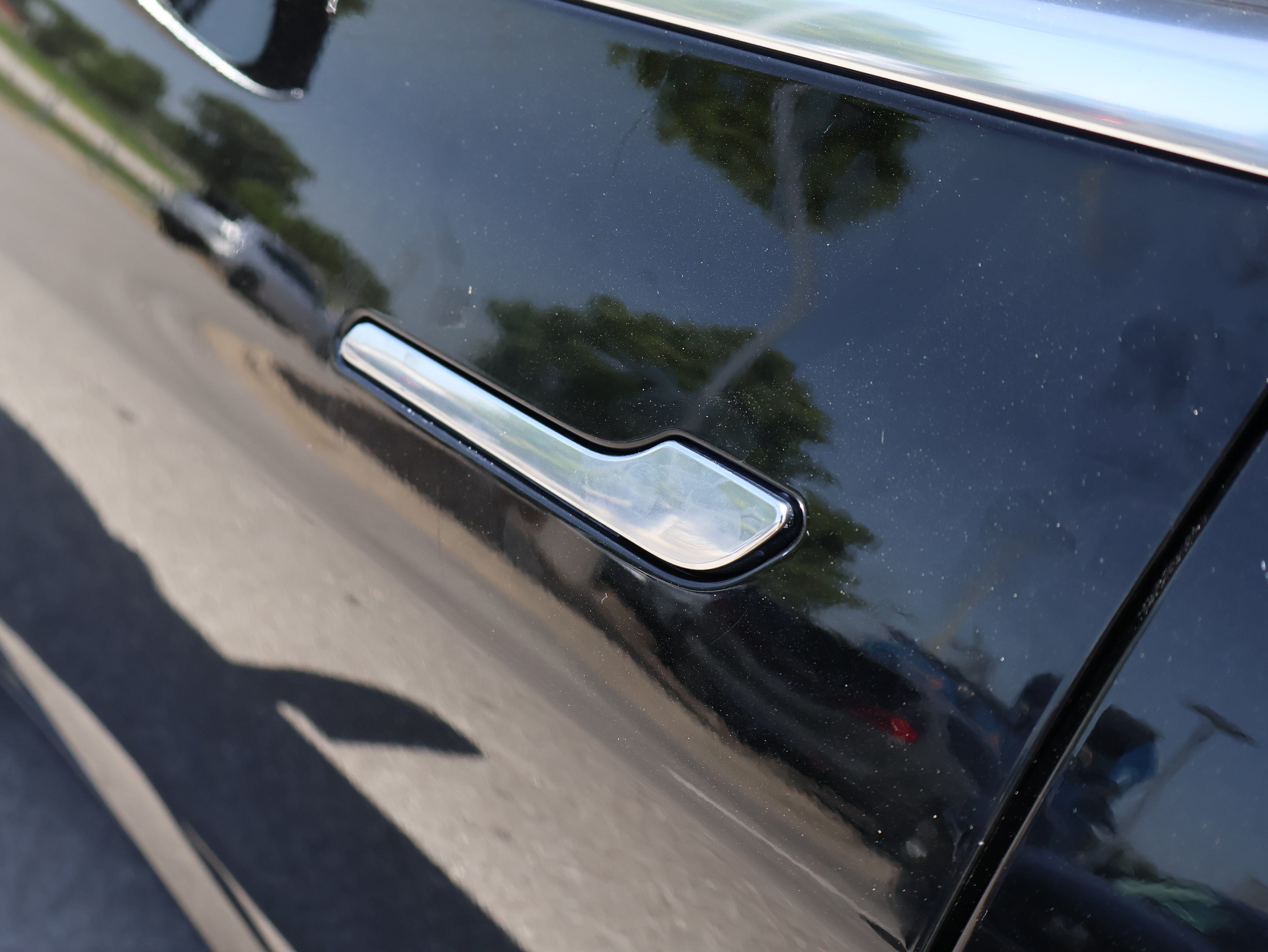 Used 2018 Tesla Model 3 Mid Range RWD image 19