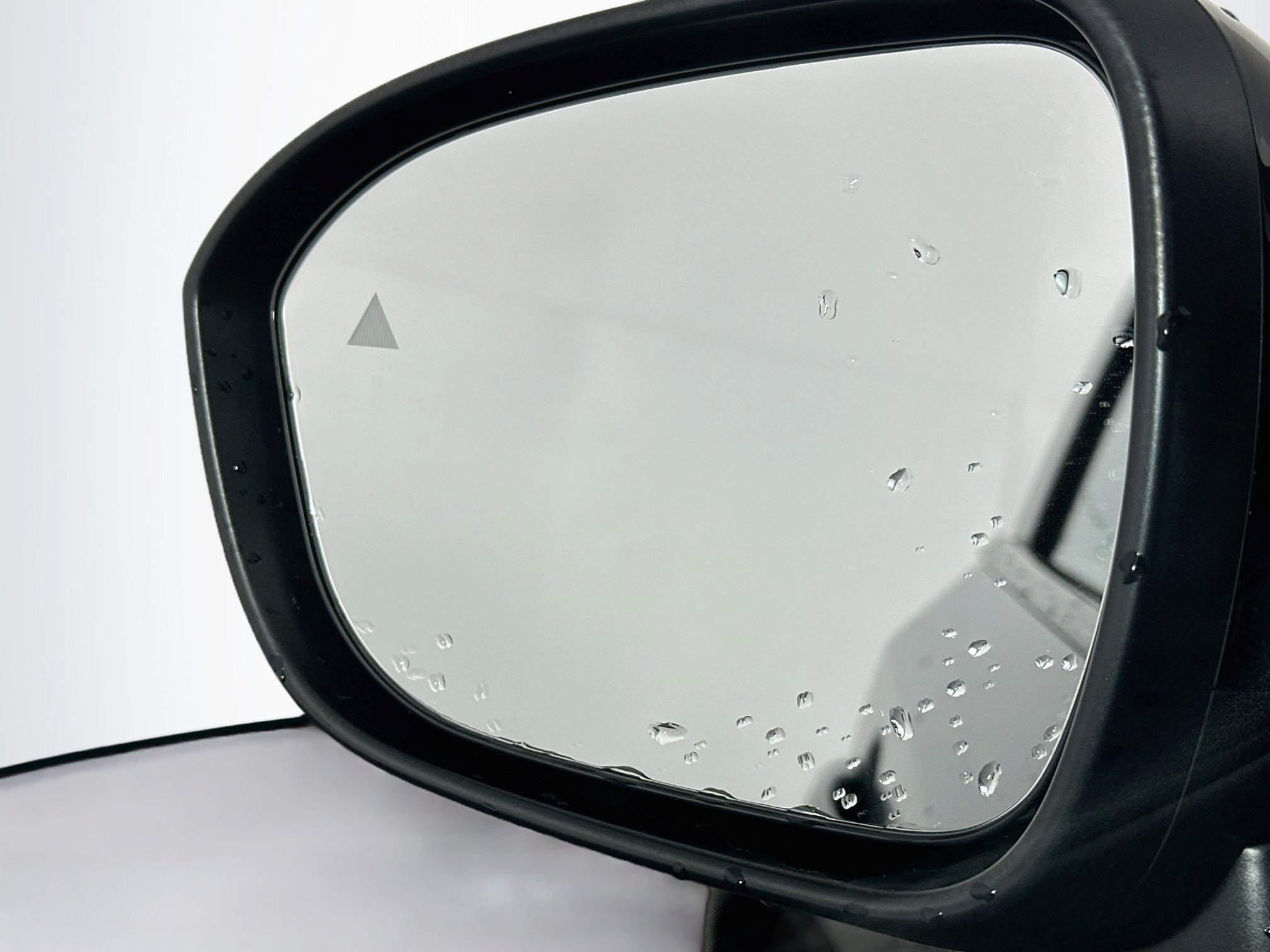 Used 2024 Nissan Ariya FWD image 16