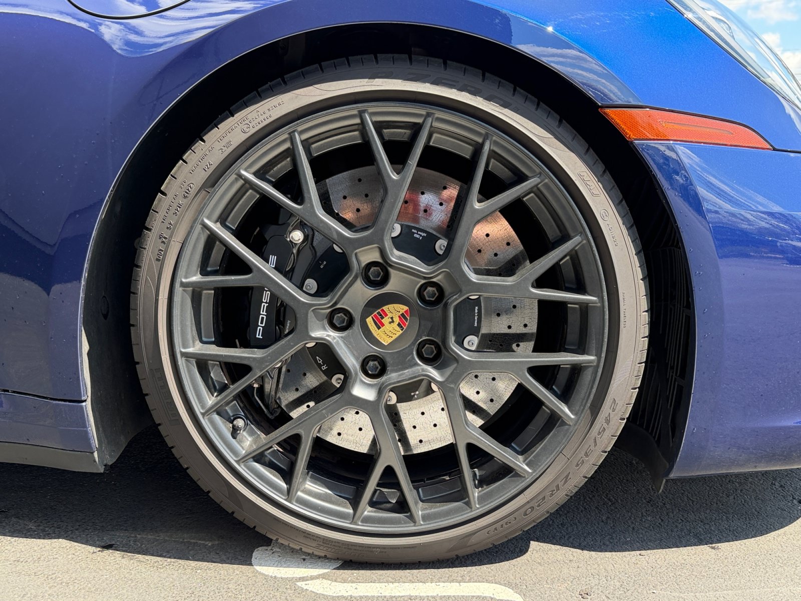 Used 2024 Porsche 911 Carrera GTS RWD image 8