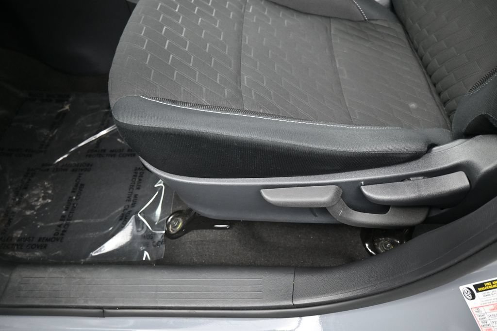 Used 2023 Nissan Kicks SV FWD image 16