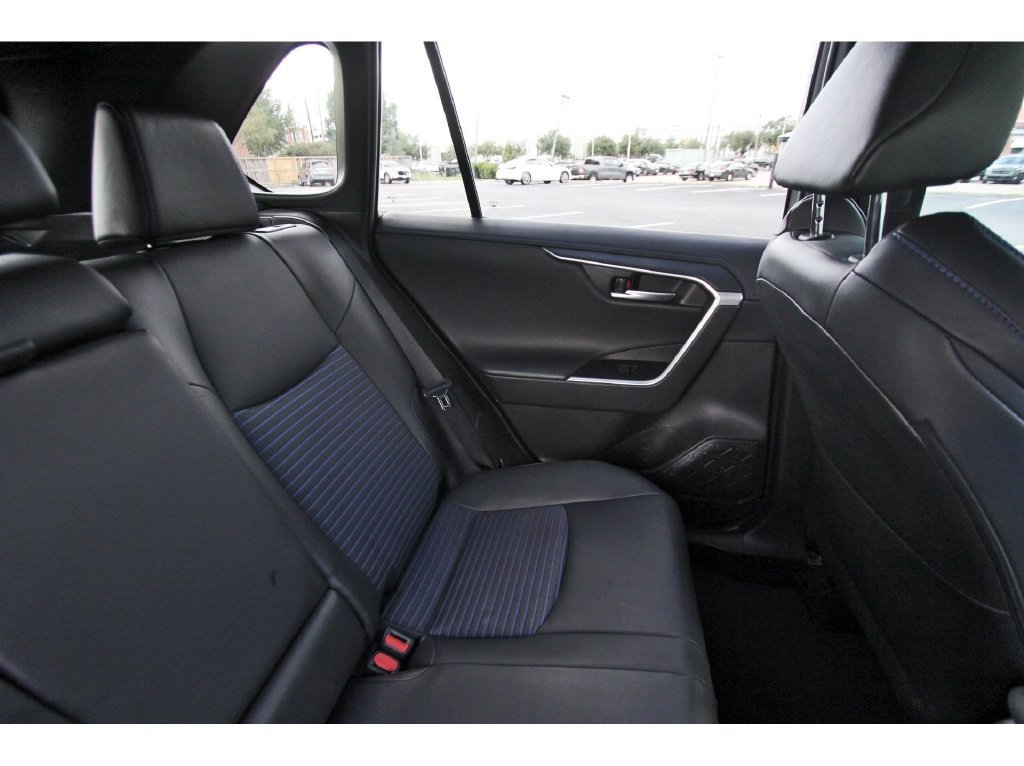 Used 2024 Toyota RAV4 XSE AWD/4WD image 13