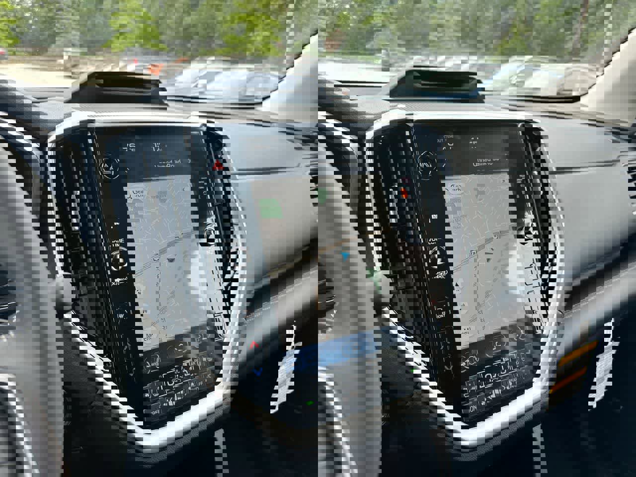 New 2025 Subaru Ascent Touring w/ Popular Package #2 image 31