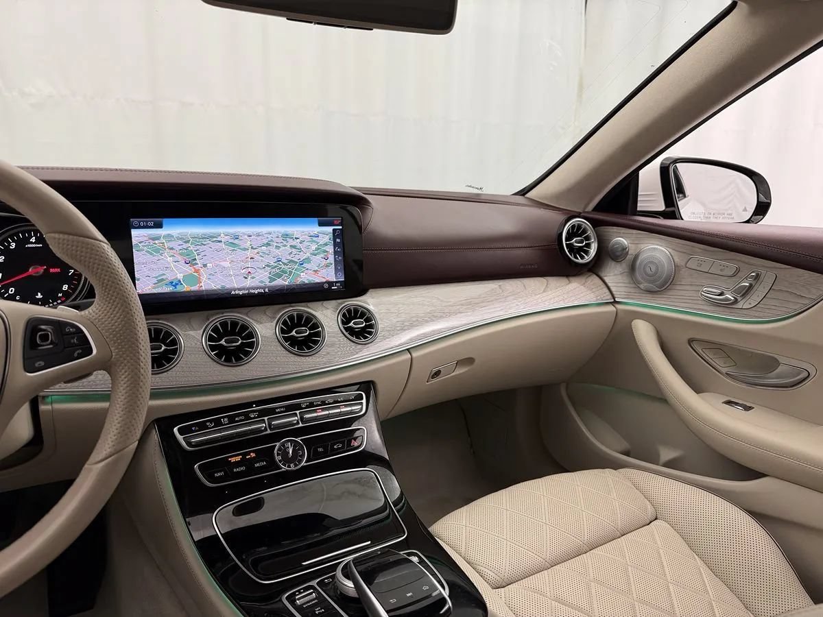 Used 2018 Mercedes-Benz E 400 4MATIC Cabriolet image 22