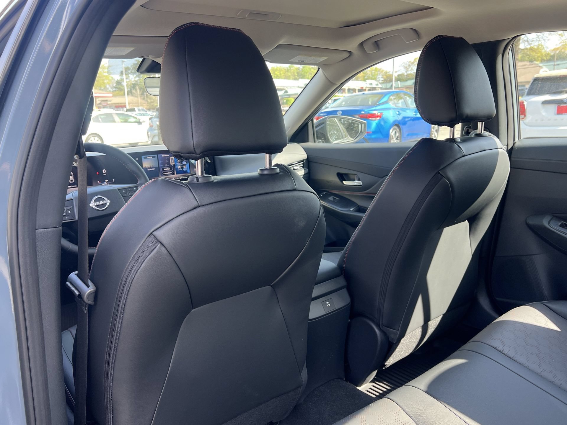 New 2026 Nissan Sentra SR w/ SR Premium Package FWD image 20