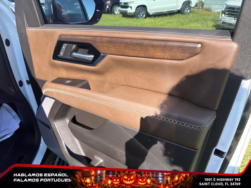 Used 2026 GMC Yukon Denali Ultimate AWD/4WD image 35